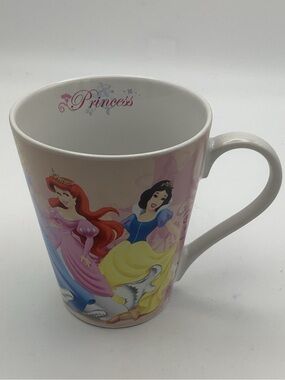 Disney Ceramic Mug Featuring the Disney Princesses